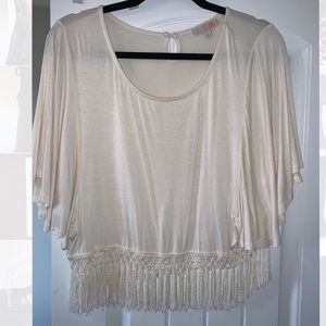 Gianni Bini Top. S. Fringe detail.